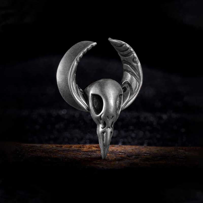 CROW SKULL SADDLE TUNNEL