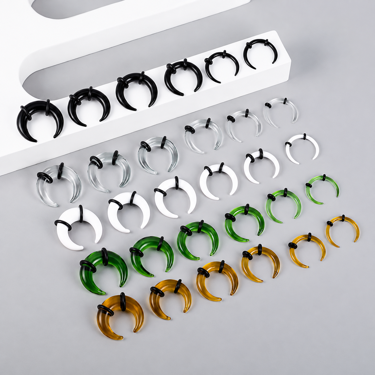 GLASS SEPTUM PINCHER PIERCING