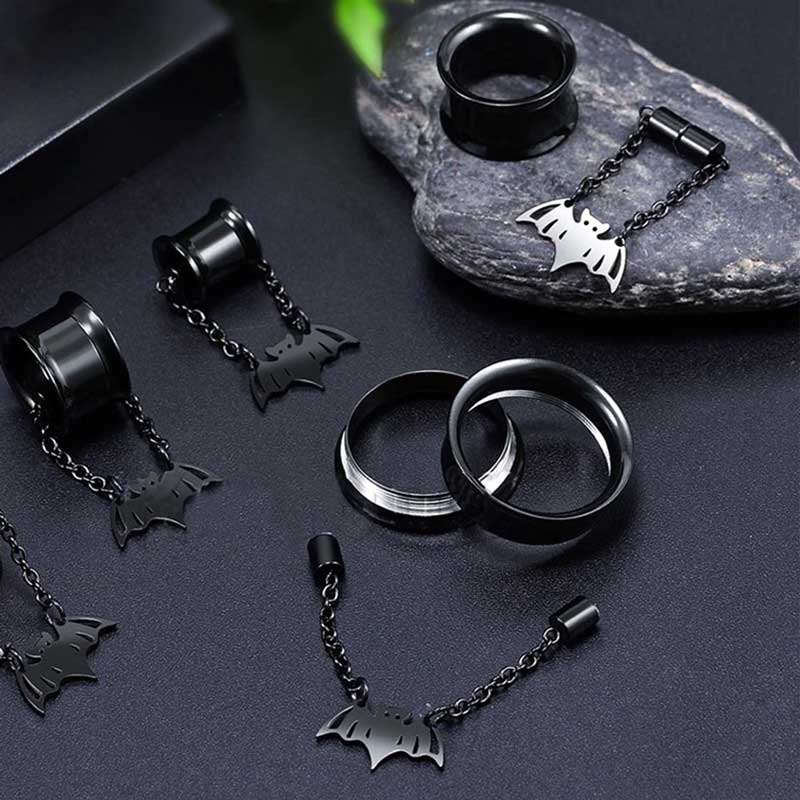 BAT BLACK DANGLES